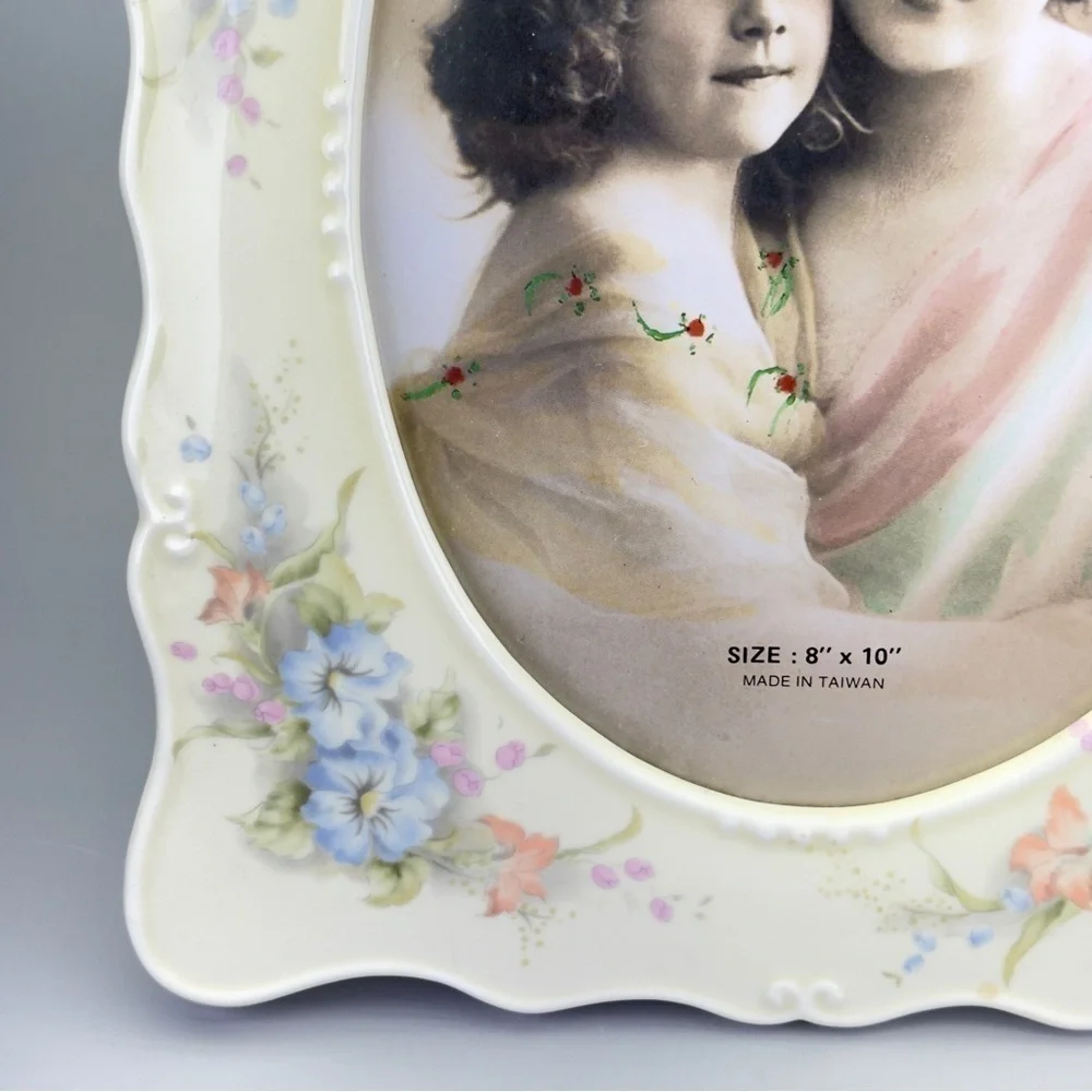 Vintage Cream and Blue Picture Frame with Floral Accents
